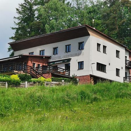 Hotel Styl Hlinsko Kültér fotó
